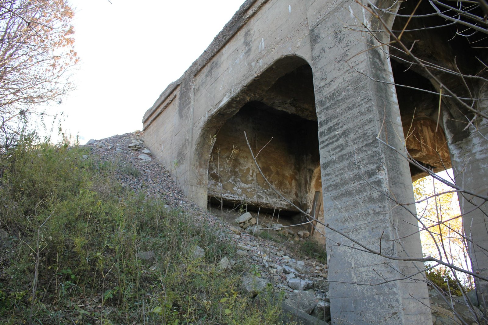 East abutment